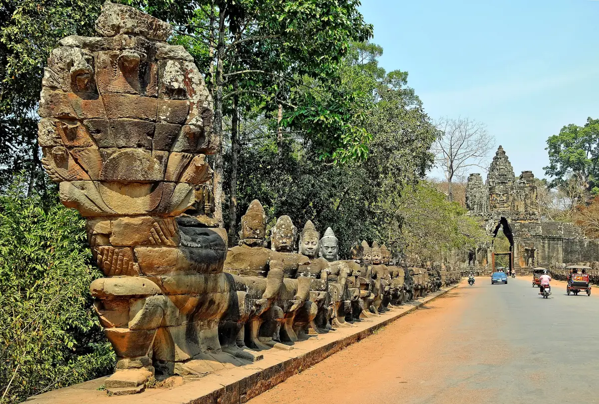 Seven-headed naga balustrade beside the road to the south gate